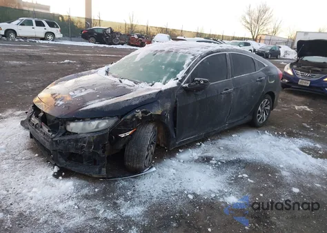 2016 Honda Civic Ex z USA, uszkodzony, nr VIN 2HGFC2F70GH517680